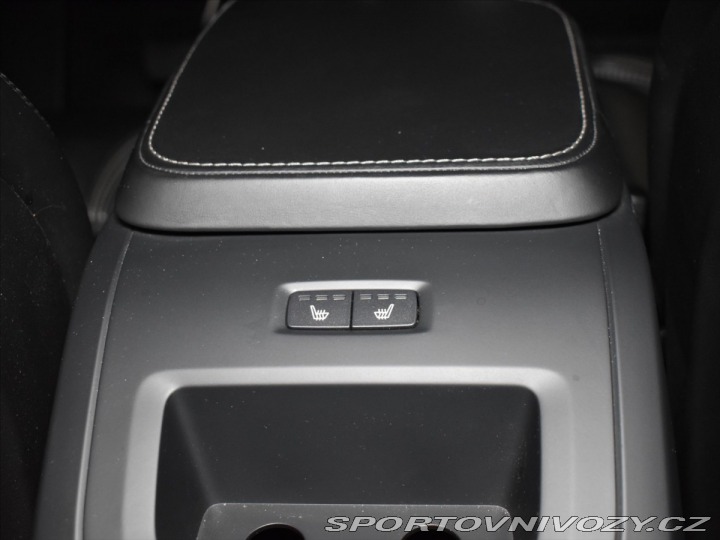 Volvo V90 2,0 CC D5 PRO Bezklíč,Taž 2020
