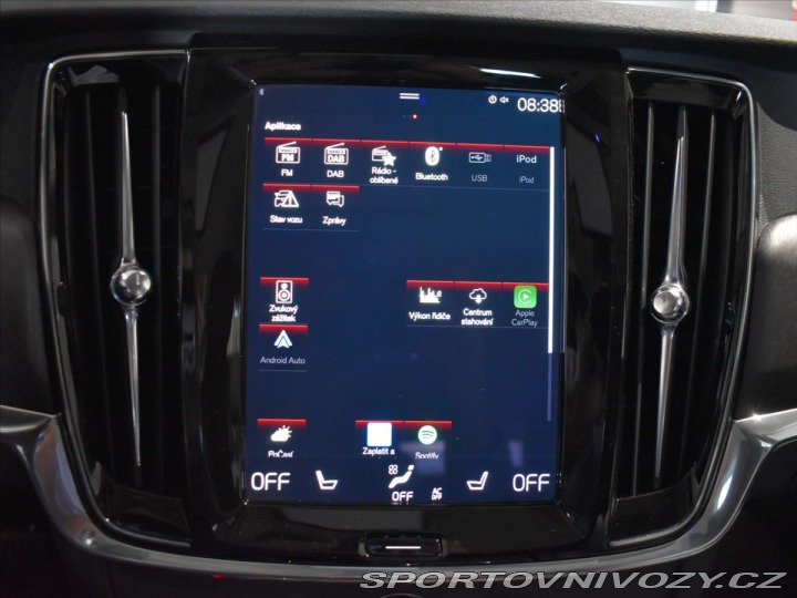 Volvo V90 2,0 CC D5 PRO Bezklíč,Taž 2020