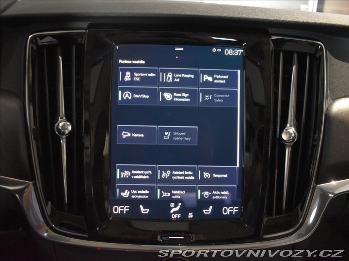 Volvo V90 2,0 CC D5 PRO Bezklíč,Taž 2020
