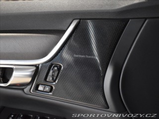 Volvo V90 2,0 CC D5 PRO Bezklíč,Taž 2020