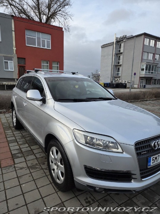Audi Ostatní modely Q7 3,0 2006