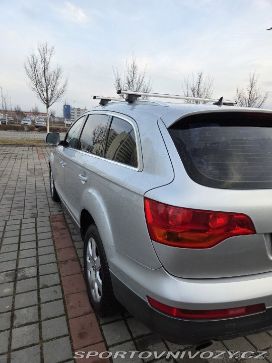 Audi Ostatní modely Q7 3,0 2006