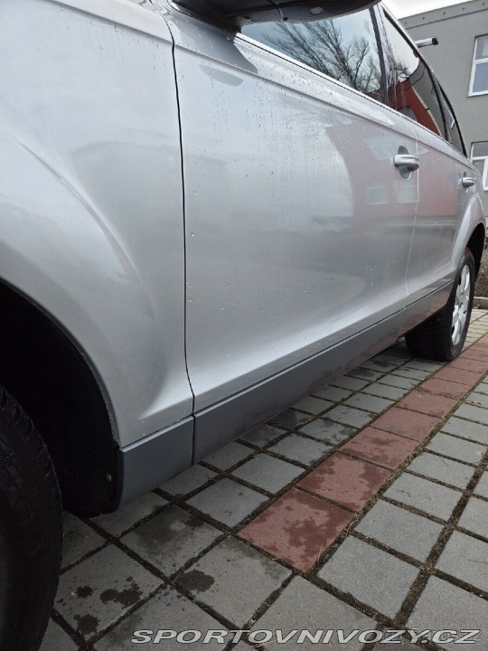 Audi Ostatní modely Q7 3,0 2006
