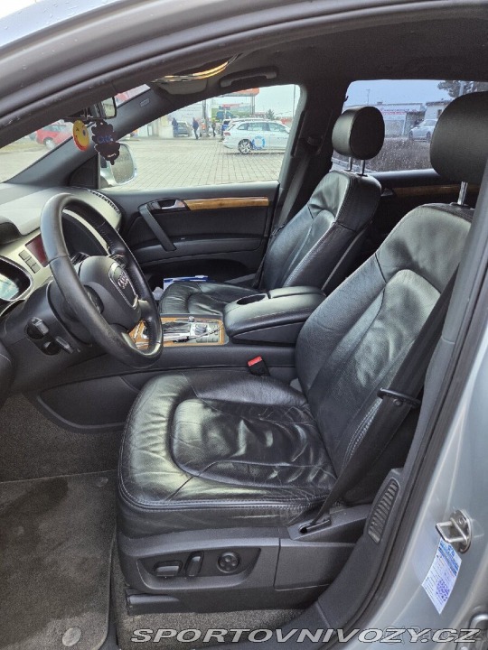 Audi Ostatní modely Q7 3,0 2006