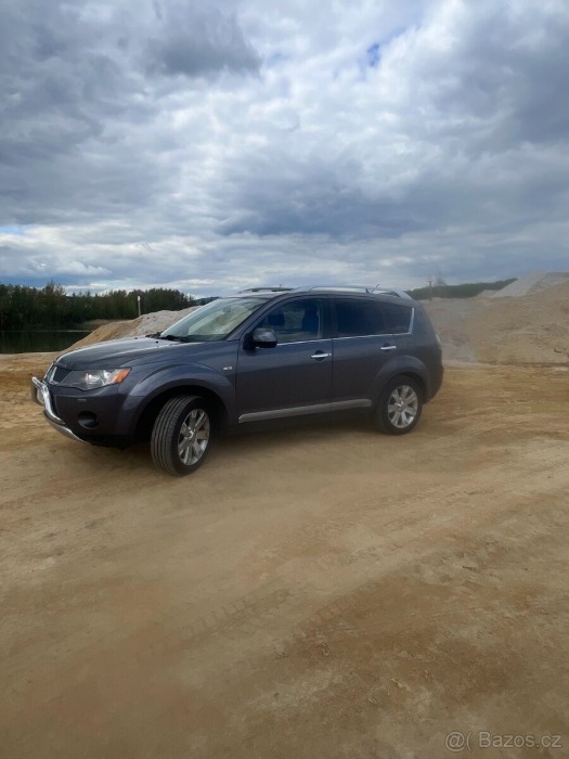 Mitsubishi Ostatní modely Outlander 2,4 2008 2.4i, 4WD, 125