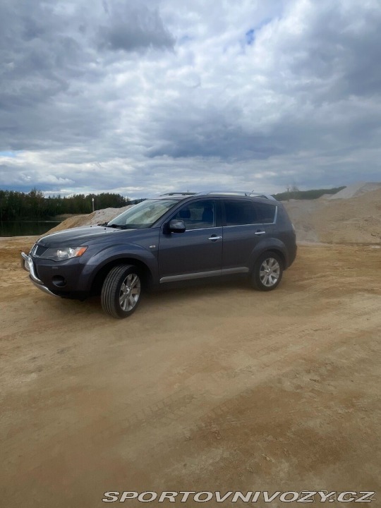 Mitsubishi Ostatní modely Outlander 2,4 2008 2.4i, 4WD, 125 1800