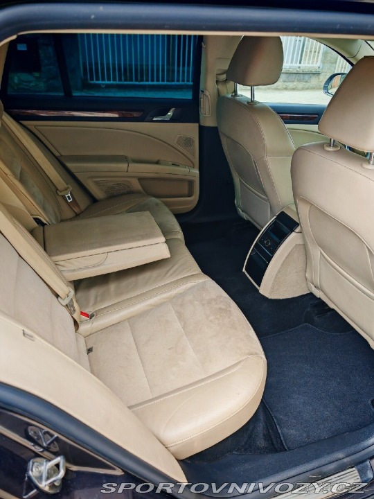 Škoda Superb 2,0 2011