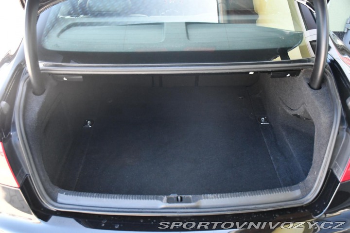 Audi S5 4.2FSI V8 MANUÁL QUATTRO 2009