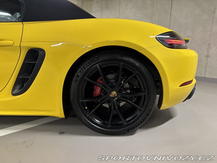 Porsche Boxster 718 GTS 2019