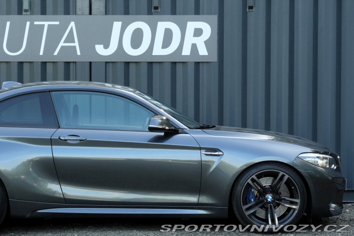 BMW M2 2017