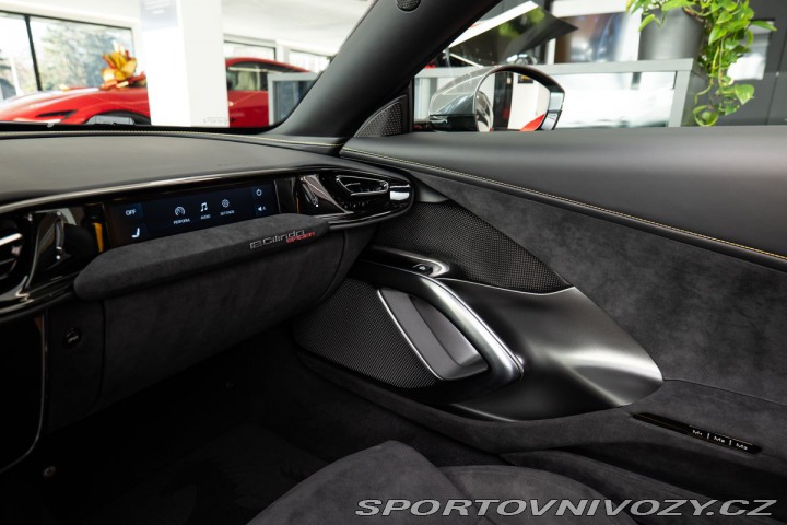 Ferrari Ostatní modely 2025