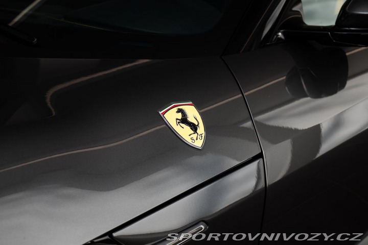 Ferrari Ostatní modely 2025
