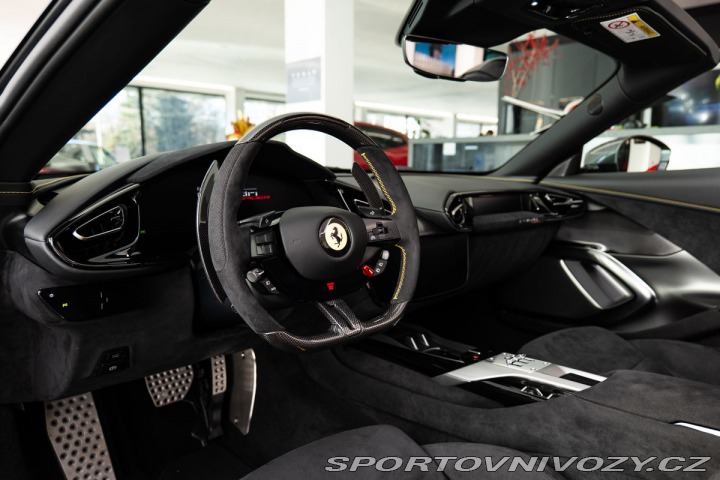 Ferrari Ostatní modely 2025