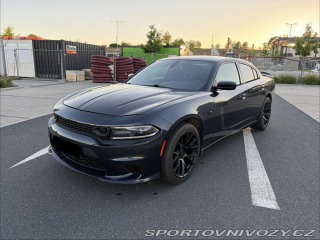 Dodge Charger 3.6 rwd 2017