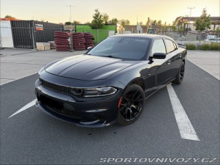 Dodge Charger 3.6 rwd 2017