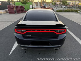 Dodge Charger 3.6 rwd 2017