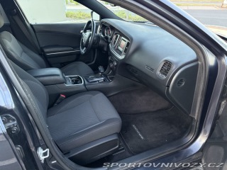 Dodge Charger 3.6 rwd 2017