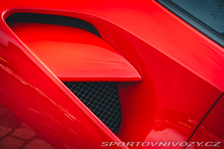 Ferrari 488 GTB 1 Majitel 2020