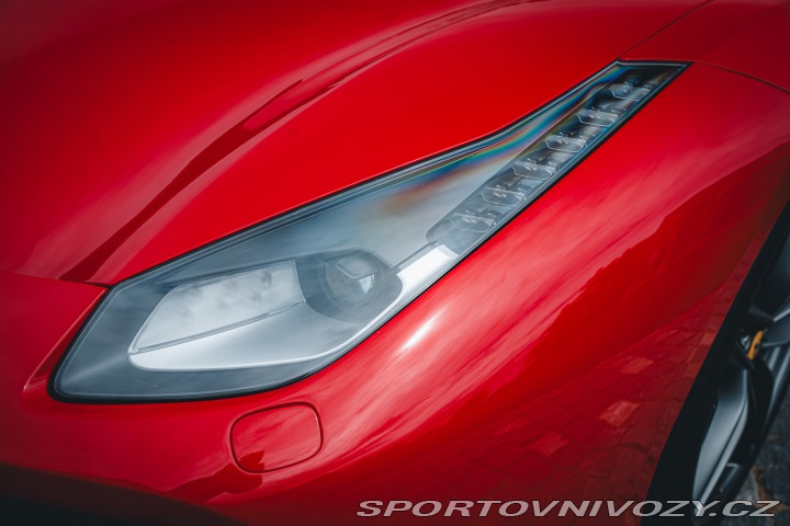Ferrari 488 GTB 1 Majitel 2020