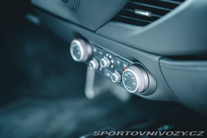 Ferrari 488 GTB 1 Majitel 2020