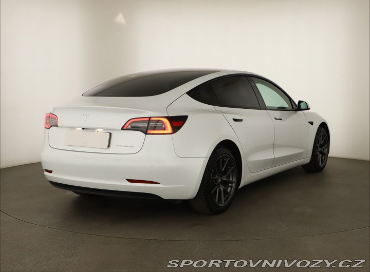 Tesla Model 3 Long Range 4WD 82kWh 2021