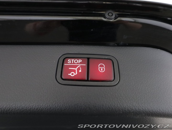 Mercedes-Benz C C 300 e 2023