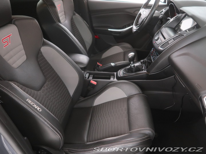 Ford Focus ST ST-Line 2.0 EcoBoost ST 2018