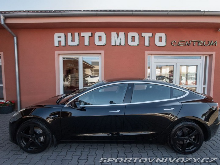 Tesla Model 3 Standard Range Plus 225kW 2019