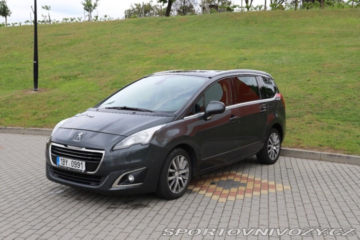 Peugeot Ostatní modely 5008 2,0 HDI 120 kw 2015