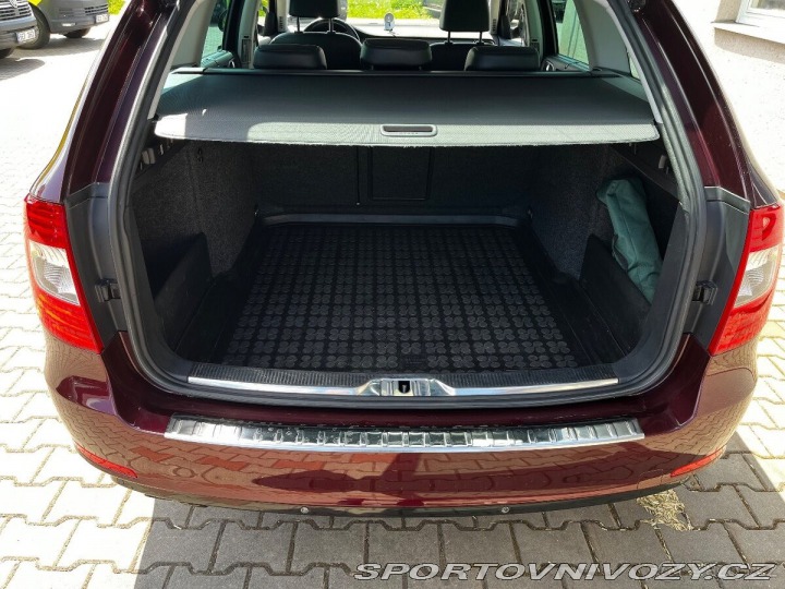 Škoda Superb 2,0 II facelift Eleganc 2017