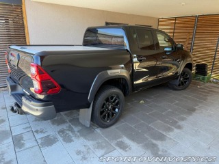 Toyota Ostatní modely Hilux invicible v plné výbavě 2023