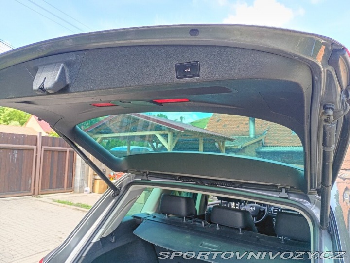 Volkswagen Ostatní modely Touareg 3,0 tdi 176kw 1800