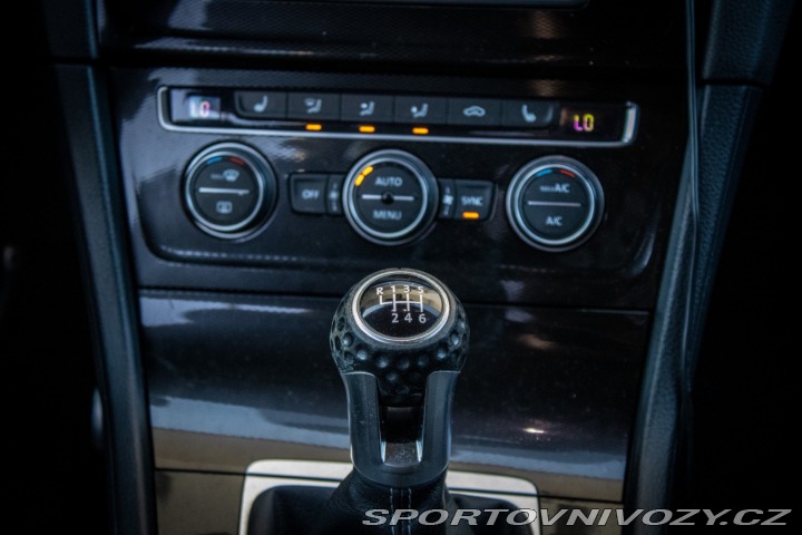 Volkswagen Golf Variant  GTD 2.0 TDI BMT 2015