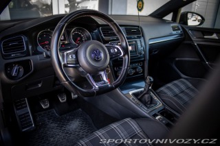 Volkswagen Golf Variant GTD 2.0 TDI BMT 2015