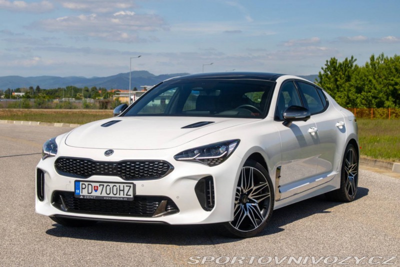 Kia Stinger 3.3 T- GDi GT 4WD / AJ