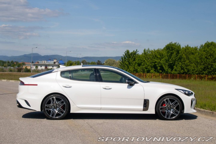 Kia Stinger 3.3 T- GDi GT 4WD / AJ 2021