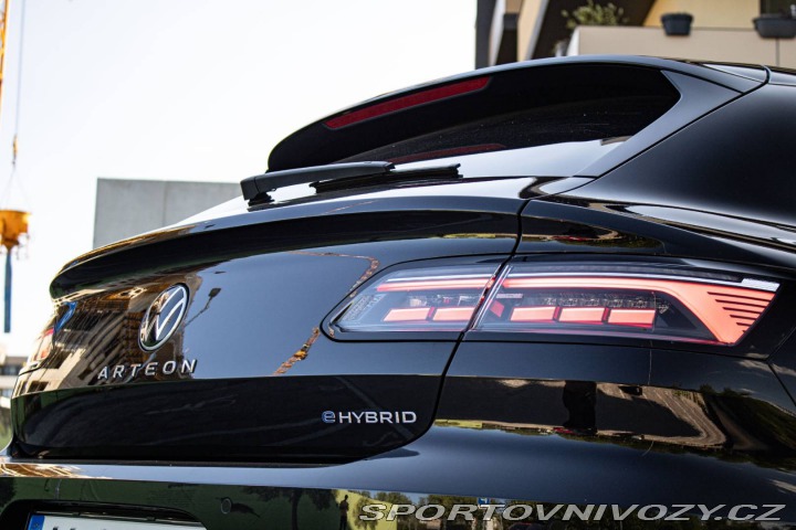 Volkswagen Arteon Shooting Brake Hybrid 11 2023
