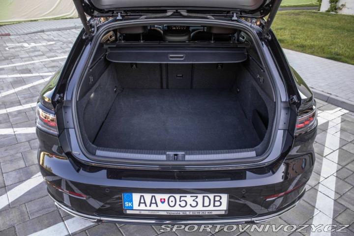 Volkswagen Arteon Shooting Brake Hybrid 11 2023