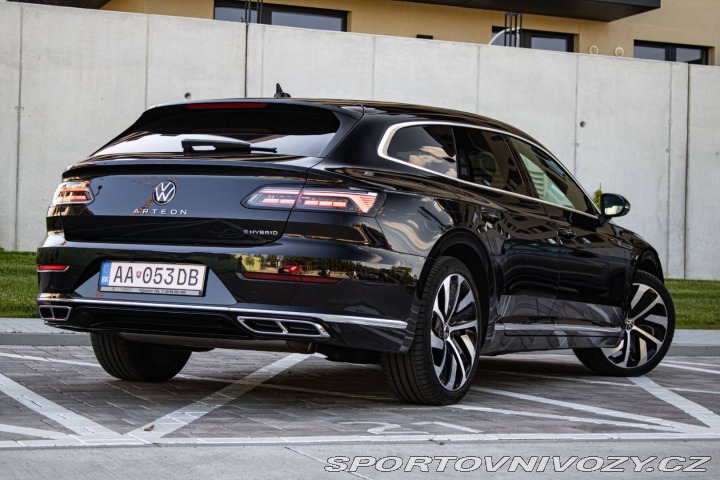 Volkswagen Arteon Shooting Brake Hybrid 11 2023