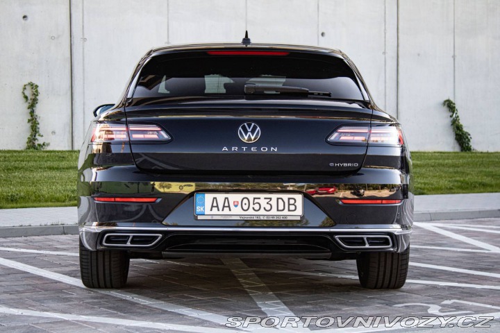 Volkswagen Arteon Shooting Brake Hybrid 11 2023