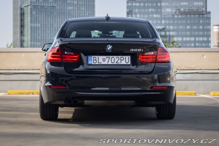 BMW 3 328i A/T, 180kW, A8 / ZÁ 2012