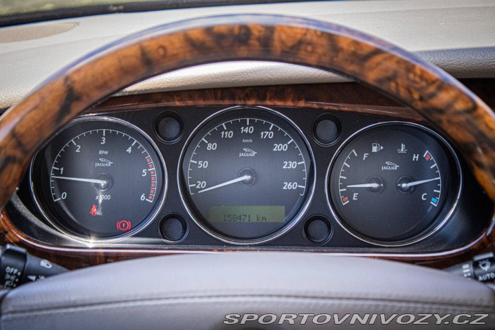 Jaguar XJ XJ6 2.7 D Executive, 152 2006