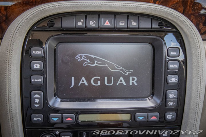 Jaguar XJ XJ6 2.7 D Executive, 152 2006