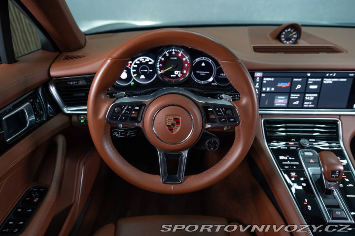 Porsche Ostatní modely Panamera Sport Turismo 4 E-Hybrid 4x4 2019