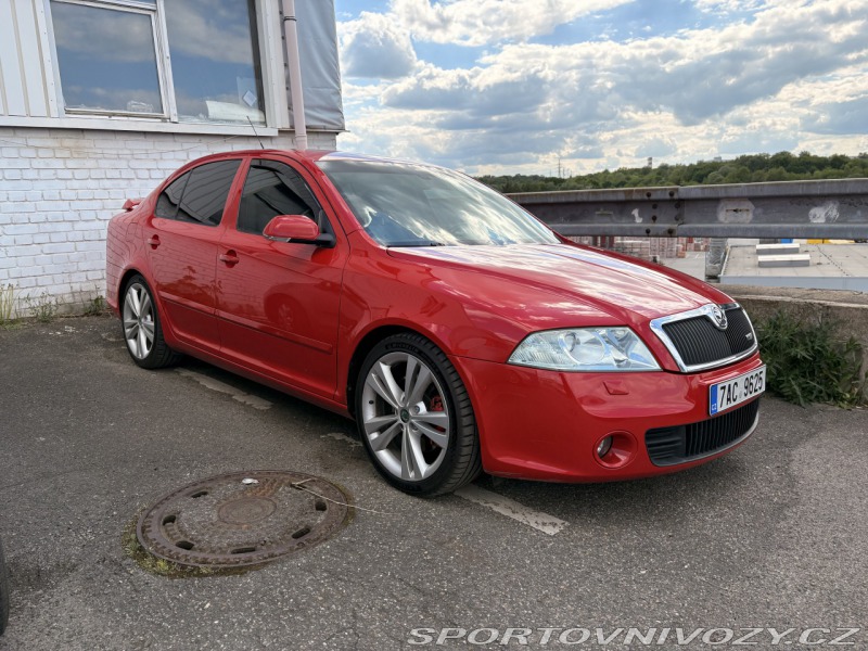Škoda Octavia RS 2.0TFSI 147kW BWA