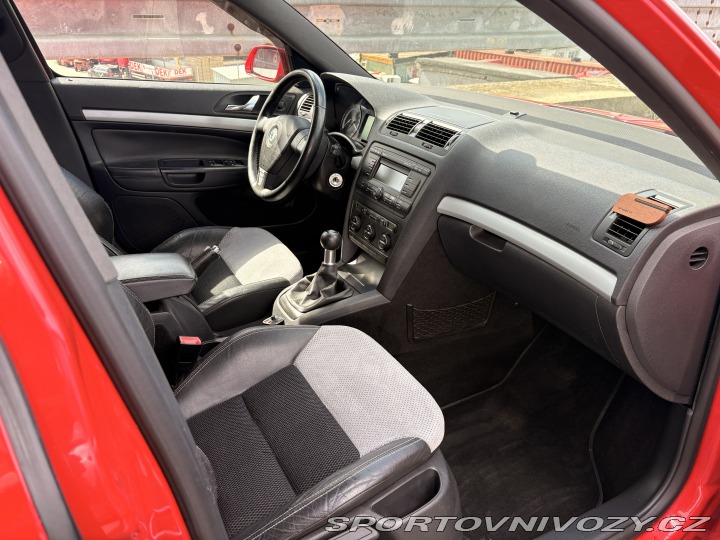 Škoda Octavia RS 2.0TFSI 147kW BWA 2006