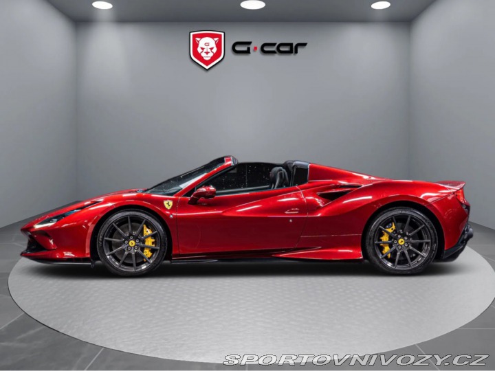Ferrari F8 Spider Lift 2021