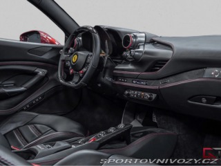 Ferrari F8 Spider Lift 2021