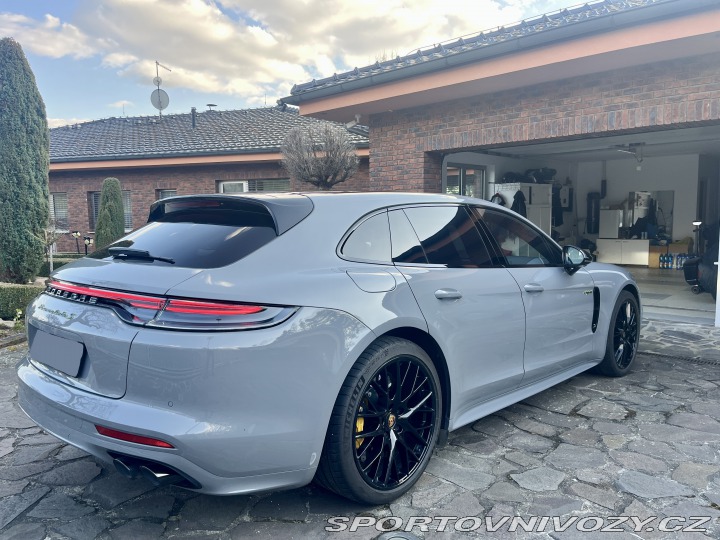 Porsche Panamera Sport Turismo Turbo S E 2022