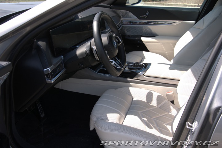 BMW i7 xDrive 60 2022
